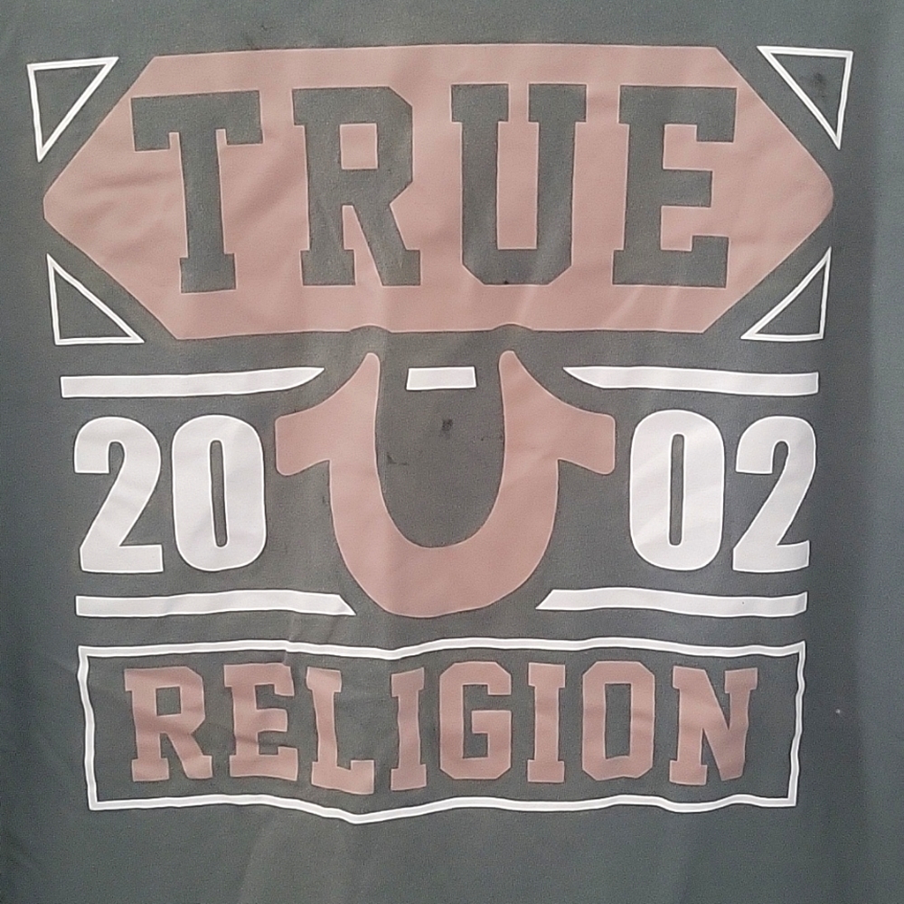 True Religion tee - Picture 6 of 6